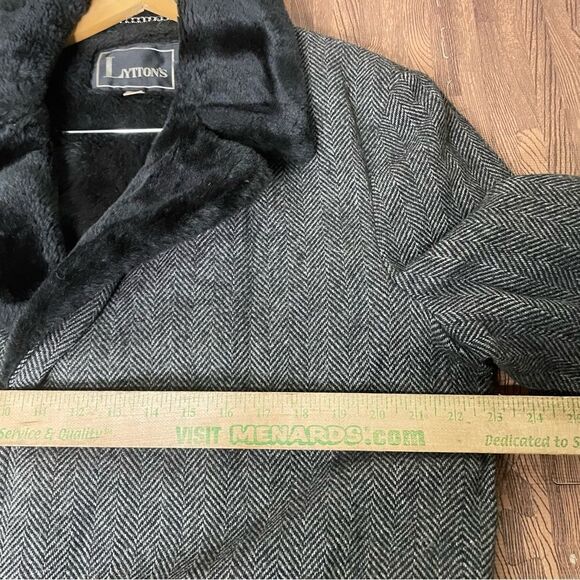 Vintage 60's Gray Herringbone Wool Tweet Coat Faux Fur Lining Collar Men’s 42 - Picture 5 of 8